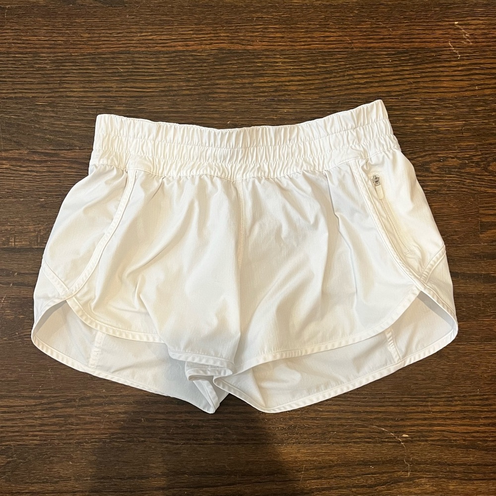 Lululemon Women’s Shorts Size 8